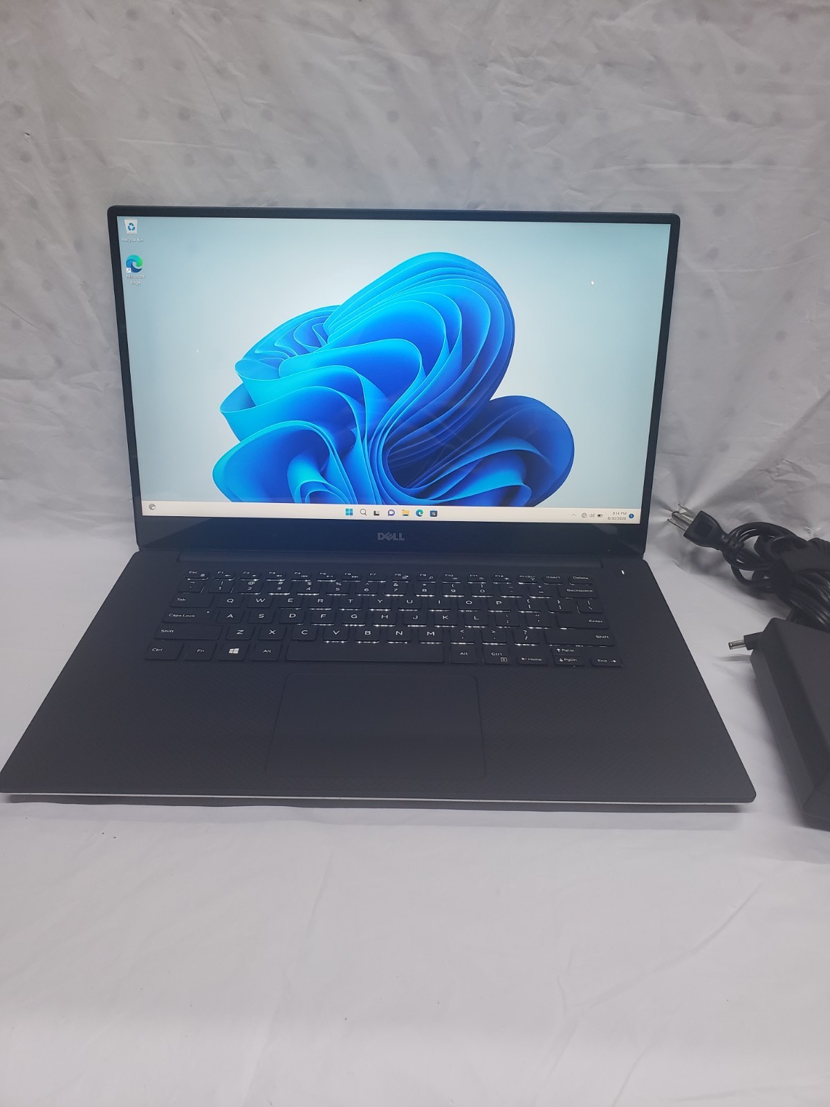 Touchscreen Precision 5520 i5-7440HQ 2.8 gHz 16 GB RAM 256GB SSD