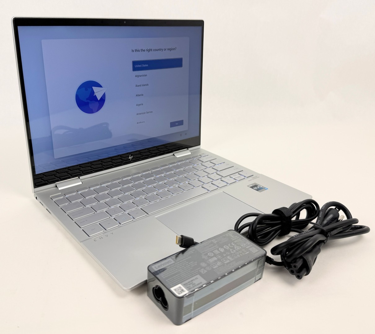 HP Envy x360 13-bf0013dx 13.3" FHD NON-Touch i7-1250U 8GB 512GB SSD W11H - Read
