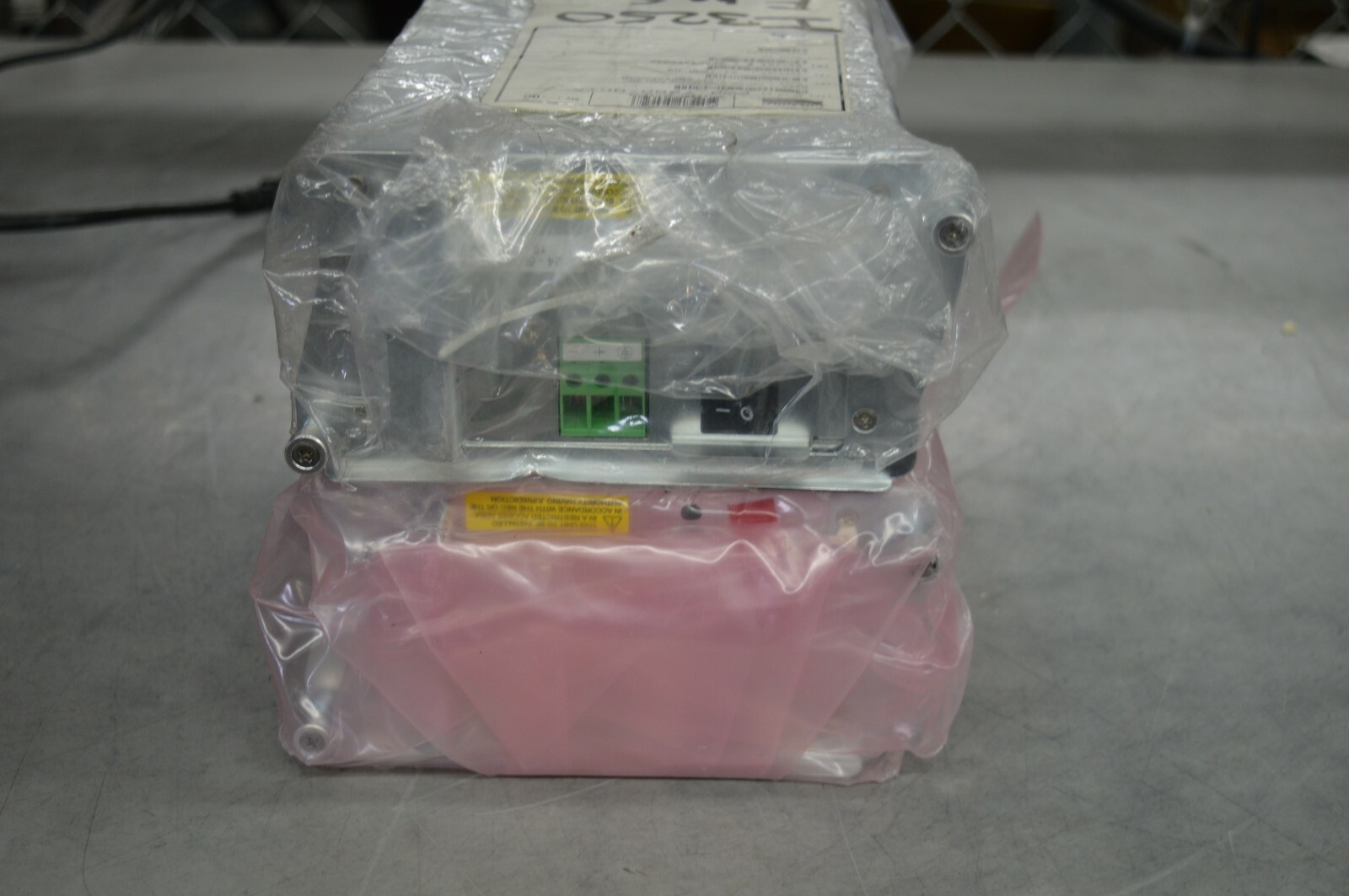 NEW CISCO PWR-7200-DC+ ASTEC AA21930 Power Supply P/N: 34-1729-03