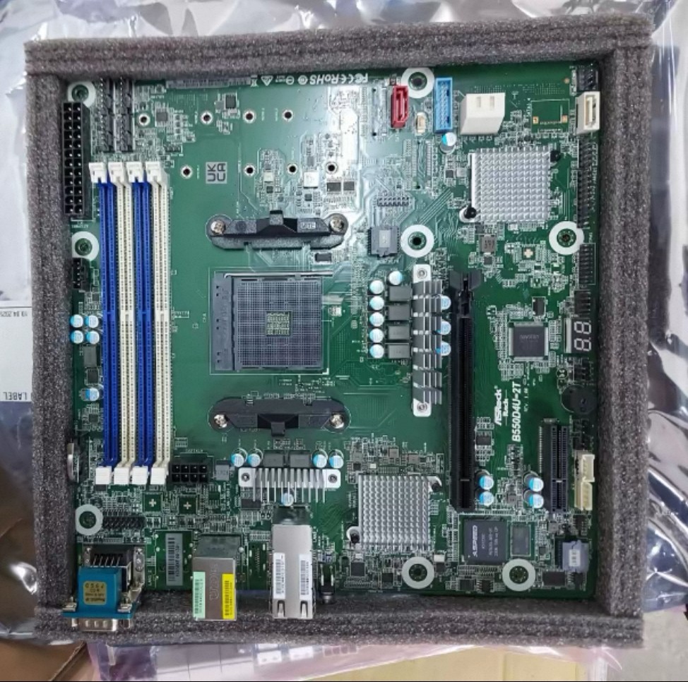 ASRock Rack B550D4U-2T AMD Ryzen 5000 mATX Server Board 10GbE IPMI