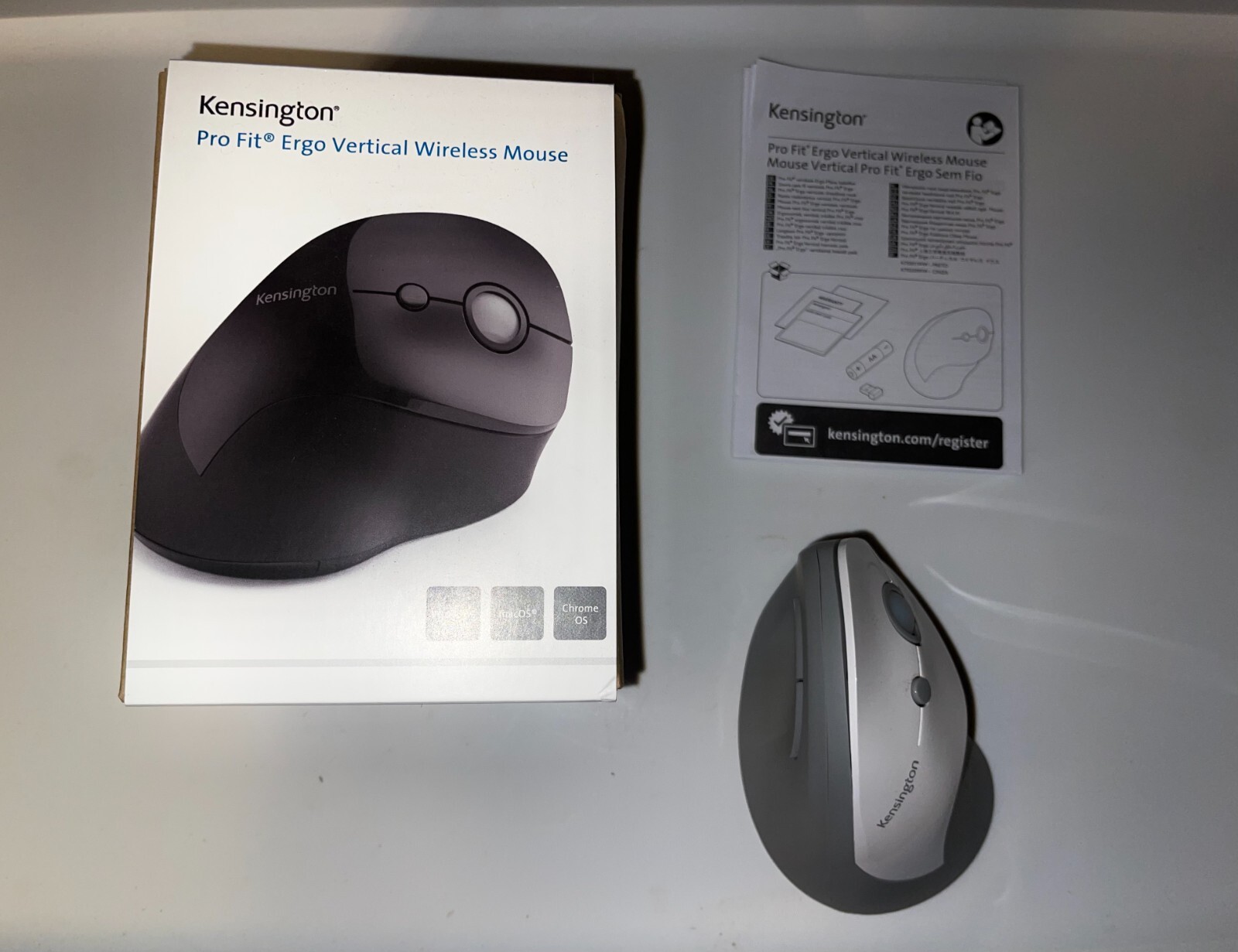 Kensington Pro Fit Ergo Vertical Wireless Mouse K75520WW White/Grey FREE S&H
