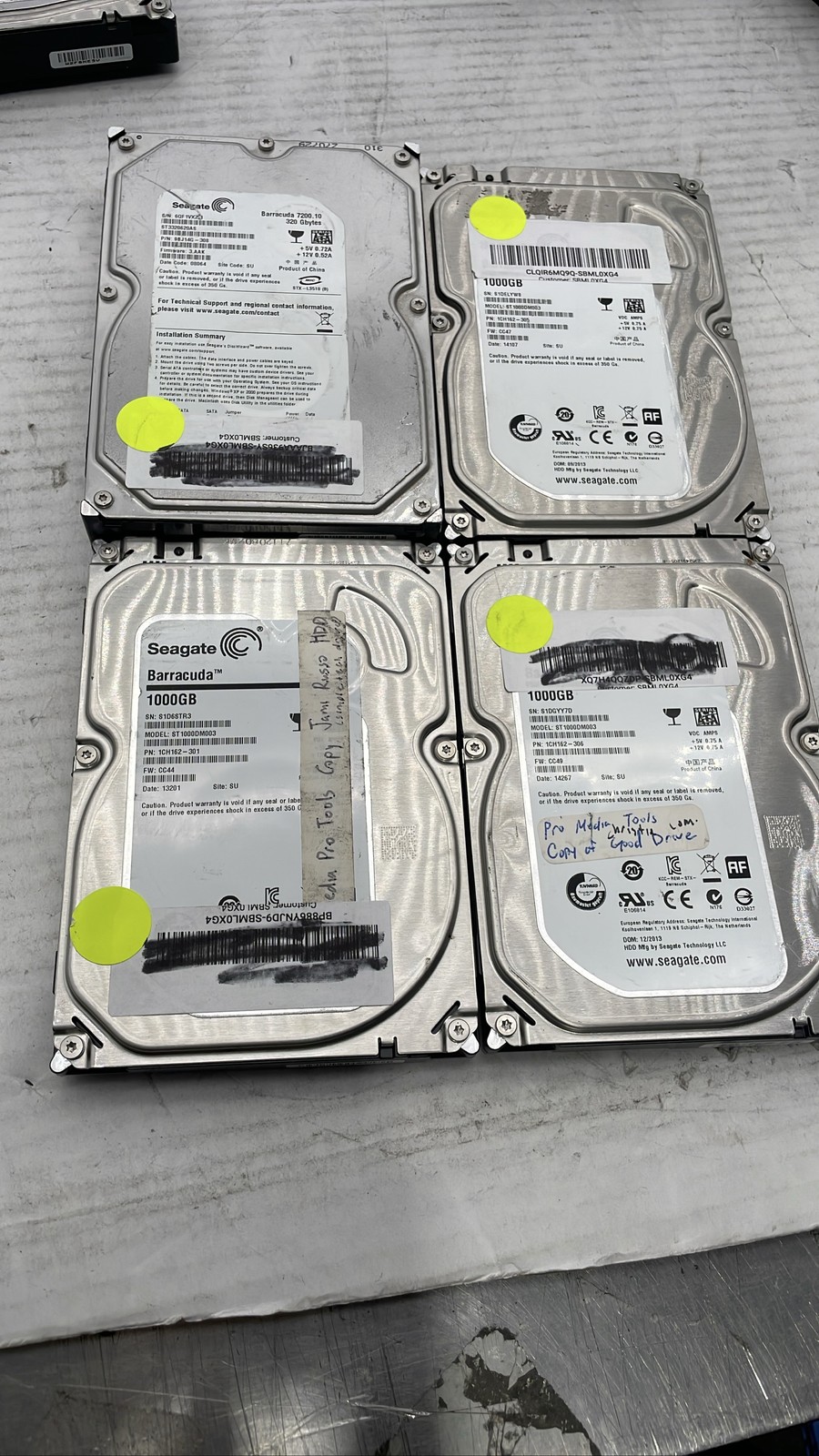 Seagate HDD 1TB ST1000DM003 & 320GB ST3320620AS Lot Of 4