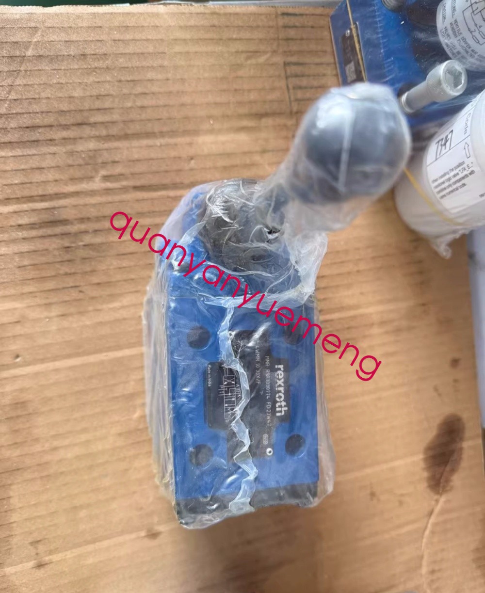 1PCS Rexroth Manual directional valve R98330774 4WMM10J3X/F new via FedEx or DHL