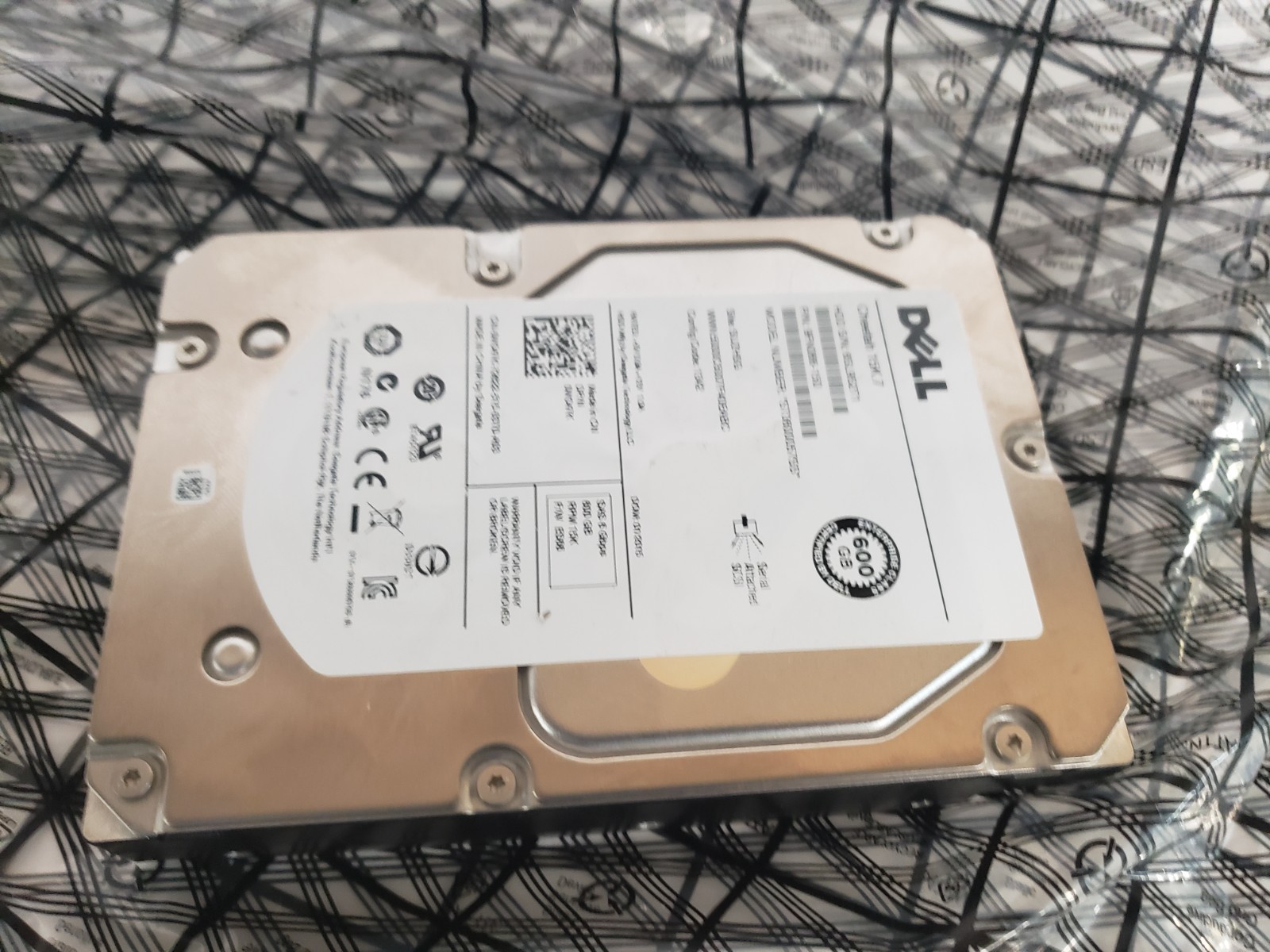 Dell Cheetah 15K.7 ST3600057SS 600GB 15K 3.5 SAS 6Gb/s HDD (Lot of 1)