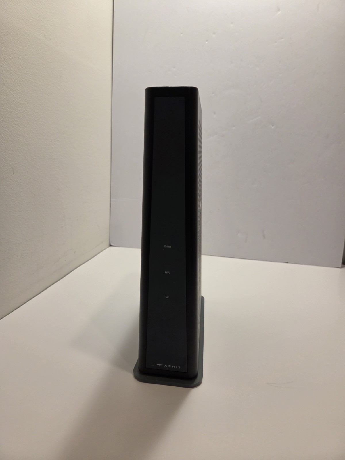 ARRIS TG3452 Cable Modem Router No Cords