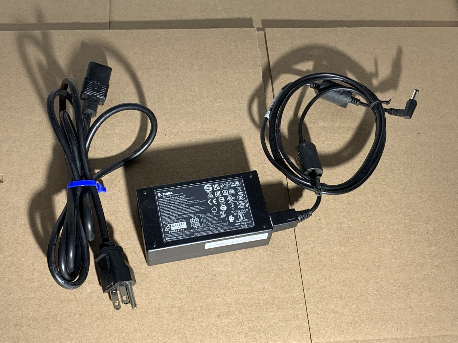 Zebra Adapter Power Supply SAWA-56-41612A 50w 12v 4a AC