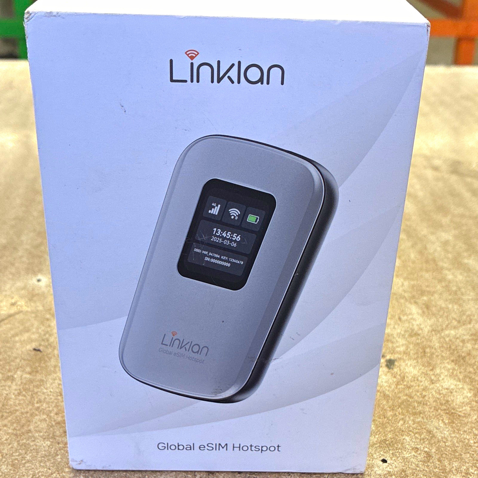 Linklan LA7 Global eSIM 4G LTE Unlocked Wi-Fi Hotspot Modem Silver USB-C