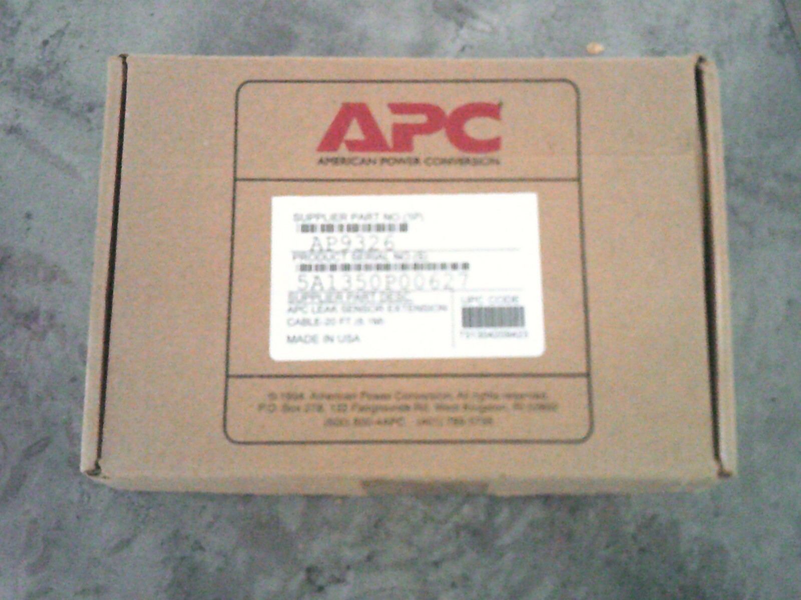 APC AP9326 Leak Sensor Extension Cable 20 ft (6.1 m) 0W1586 Brand New in BOX
