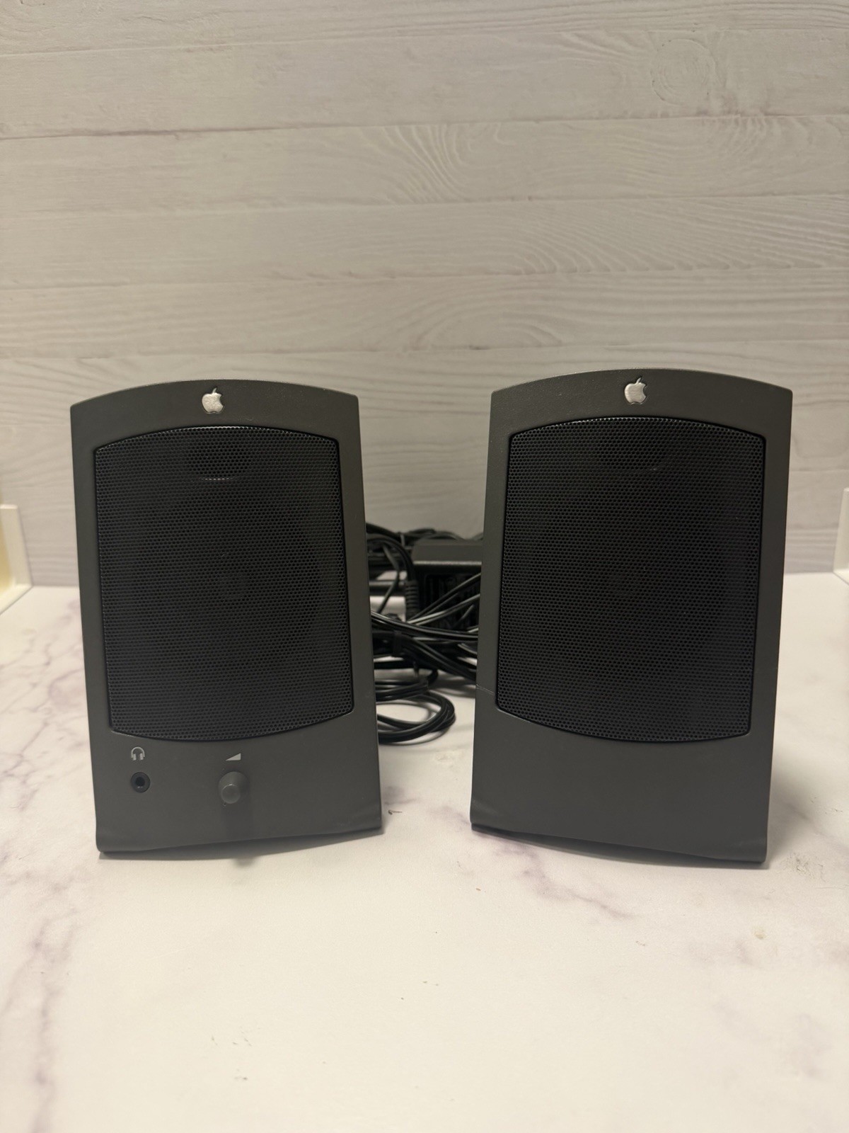 VTG Apple AppleDesign Powered Speakers II Black Charcoal M2497 w/ OEM AC Adapter