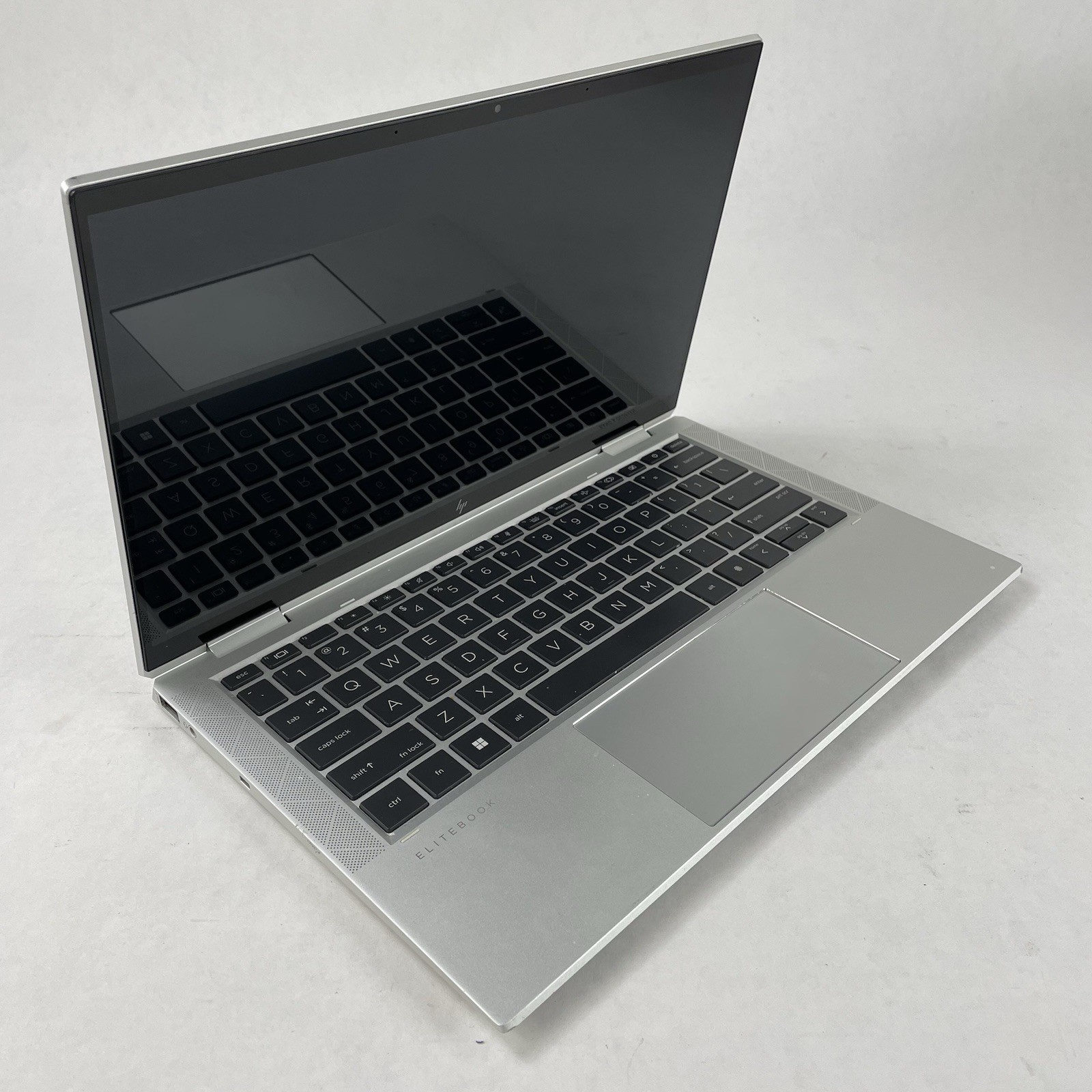 HP EliteBook x360 1030 G8 13.3" i7-1185G7 3.00 GHz 16 GB RAM No SSD/OS/AC/Batt