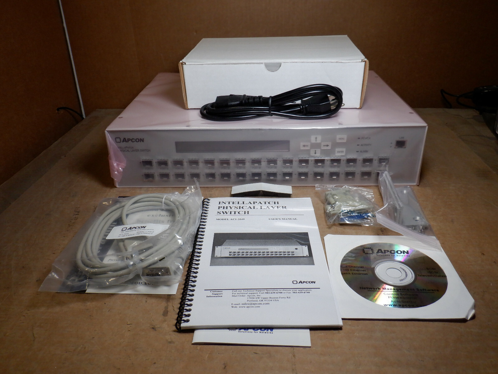 APCON ACI-2049-F32-3 INTELLAPATCH PHYSICAL LAYER SWITCH