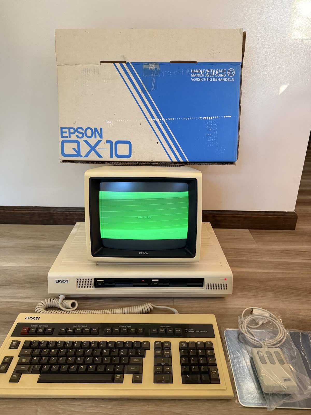 Epson QX-10 Desktop Computer System Model: Q701A Tested And Works Original Box