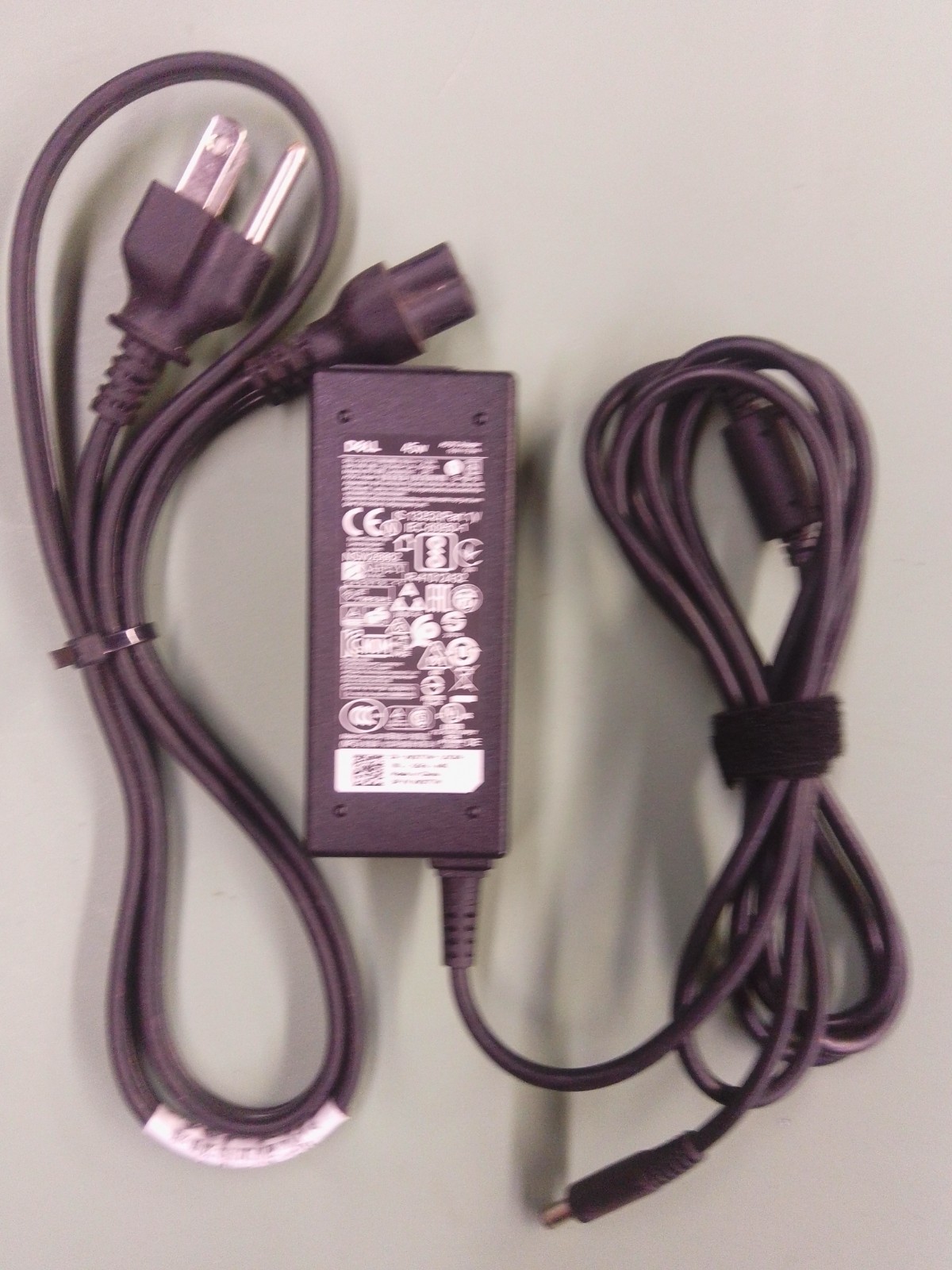 Genuine Dell 45W AC Power Adapter Laptop Charger LA45NM140 4.5mm 19.5V 2.31A