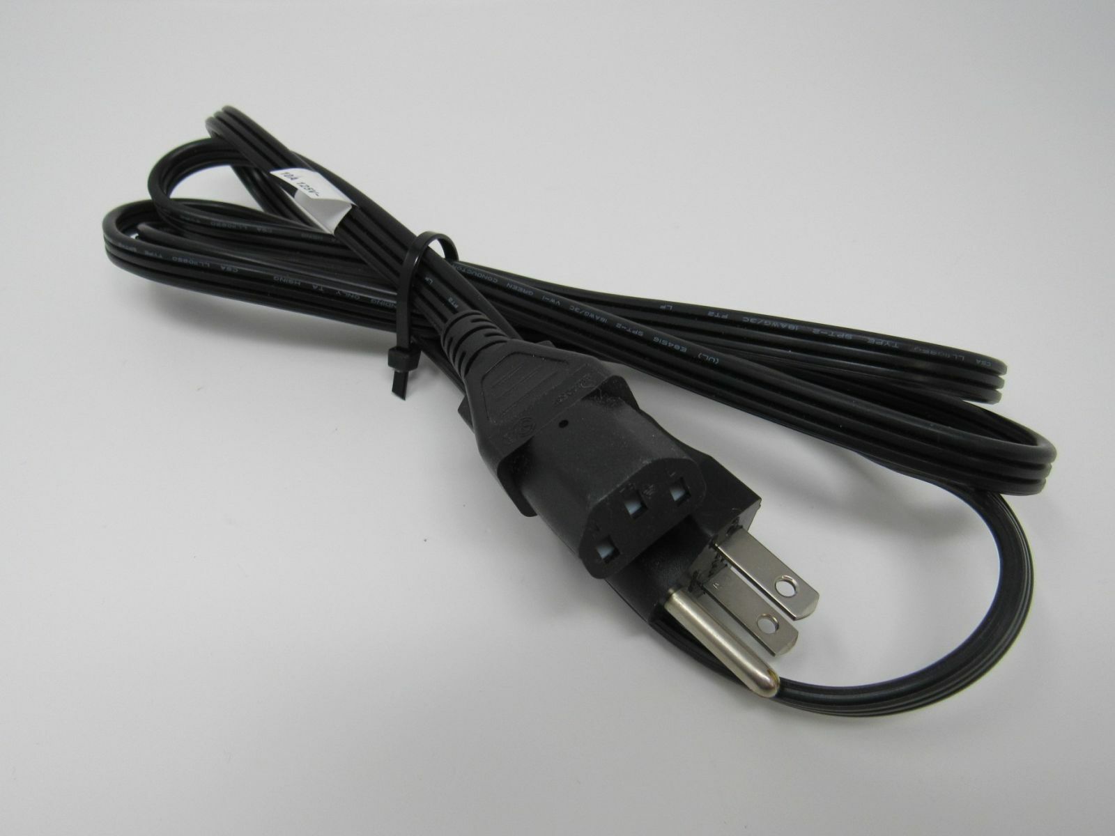 Volex Power Cord 6 ft NEMA 5-15P IEC C13 18AWG V1625
