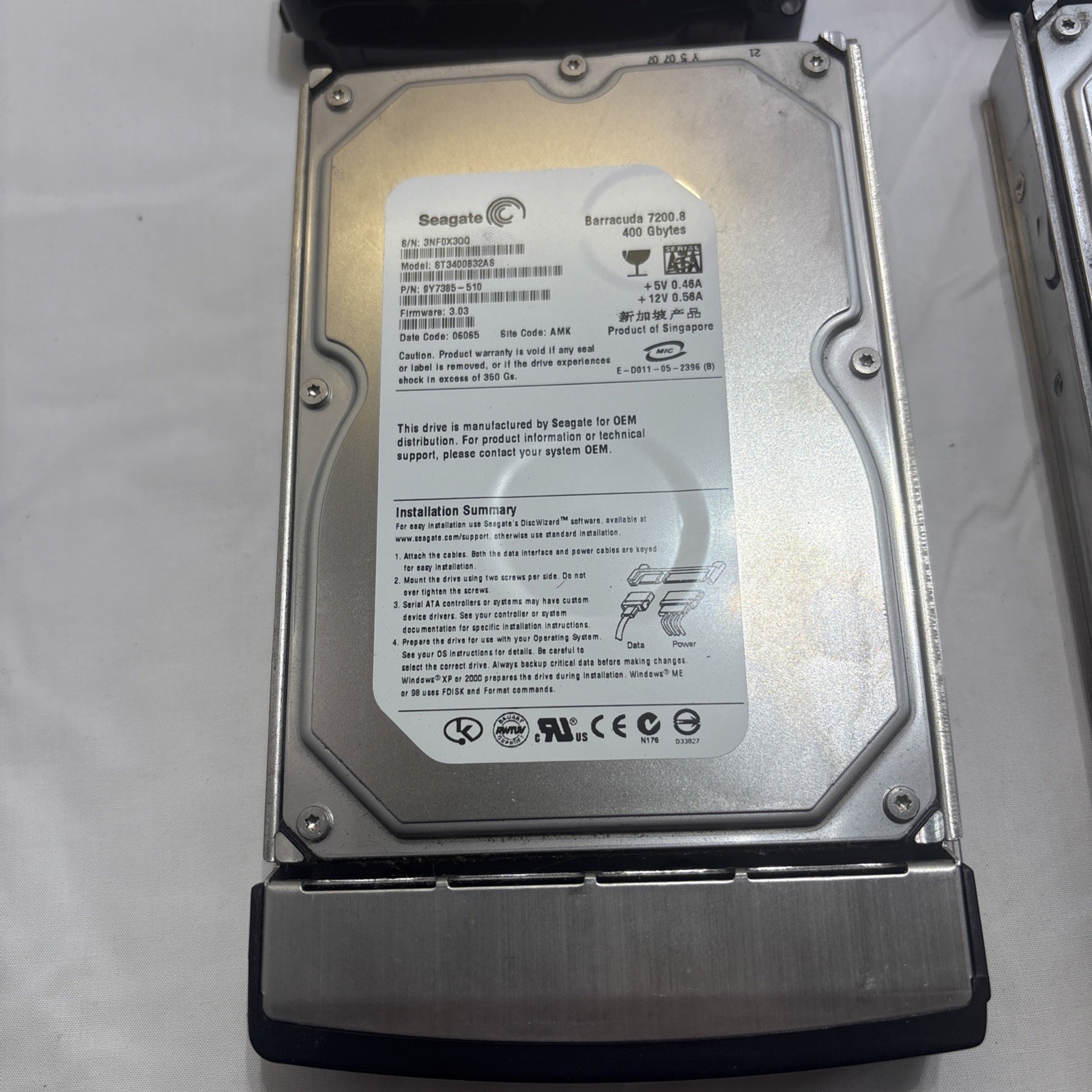 Seagate Barracuda 7200.8 SATA 400GB Hard Drive 7.2K 3.5" ST3400832AS 9Y7385-301