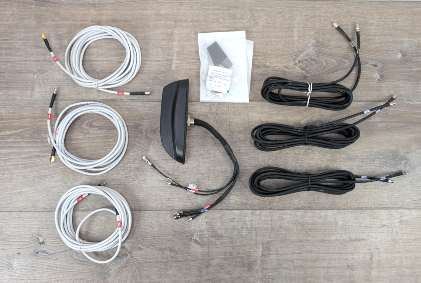 SIERRA Wireless 6-IN-1 SHARKFIN ANTENNA 6001197 AIRLINK ANTENNA Complete Black