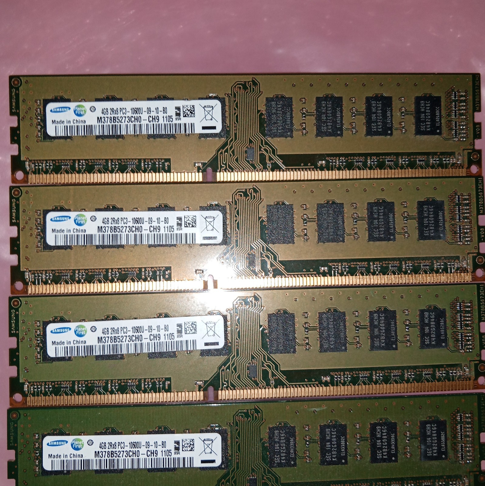Samsung 16GB (4x4GB) PC3-10600U DDR3 1333MHz Desktop Memory RAM M378B5273CH0-CH9