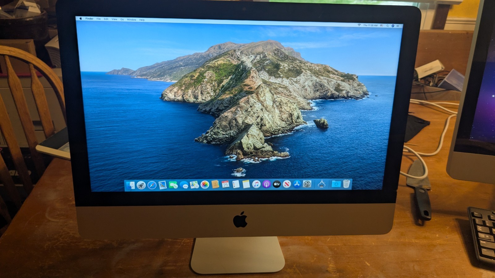 Apple iMac 21.5in 2.7GHz Core i5 8GB RAM 1TB HDD macOS Catalina