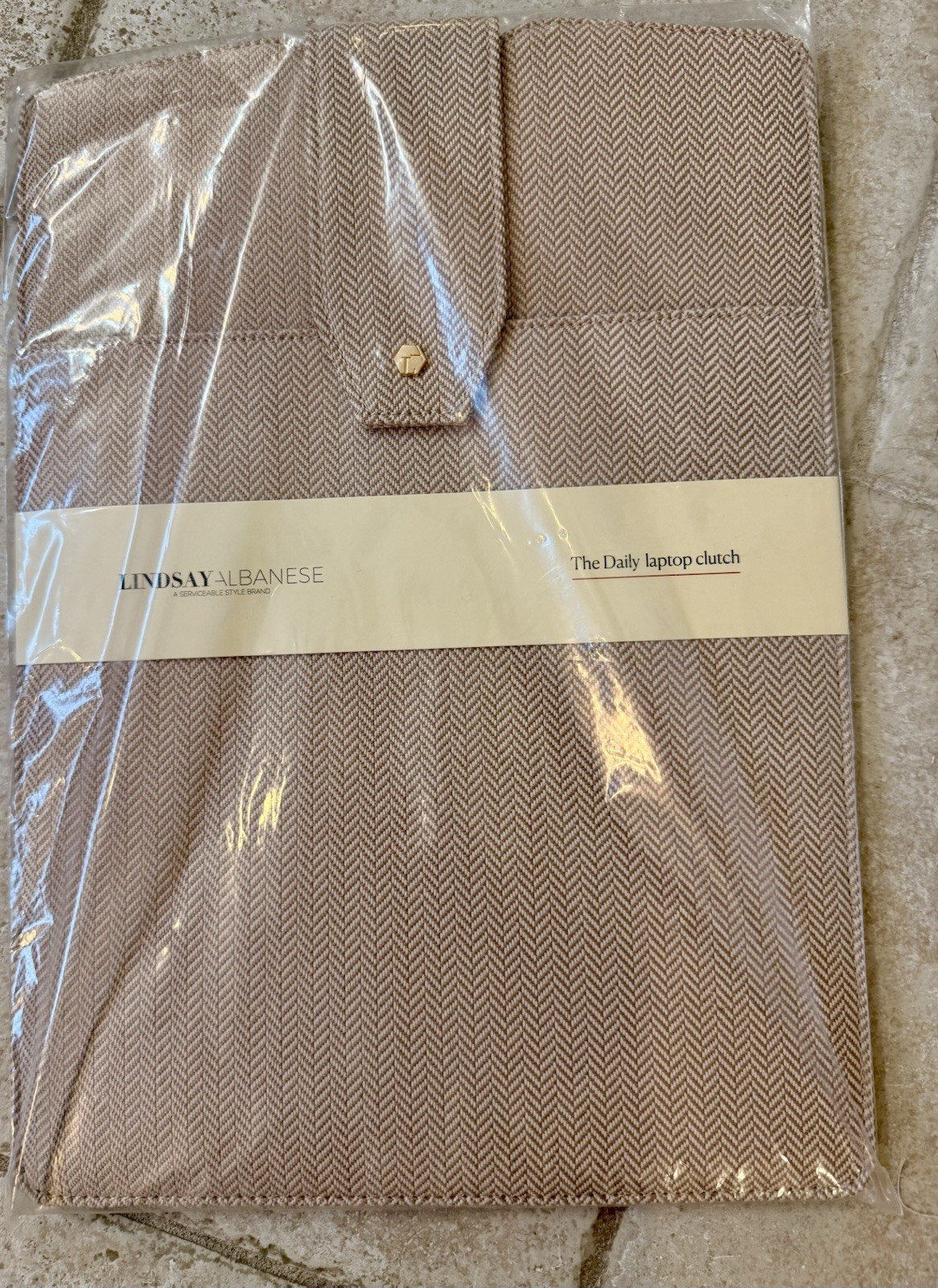 NWT LINDSAY ALBANESE LIMITED EDITION  Daily Laptop Clutch Sleeve Case 14 X 10.5
