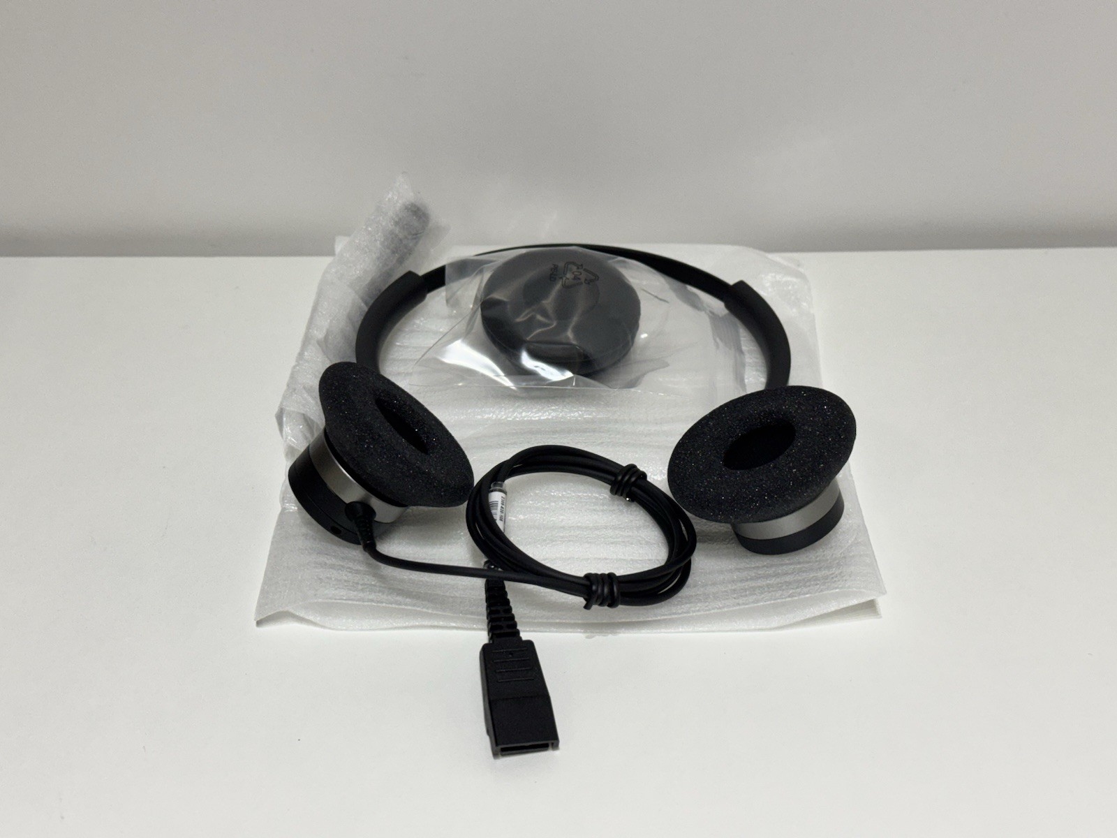 Jabra Corded Biz 2300 Duo QD Noise-Cancelling Microphone Headset 2309-820-105