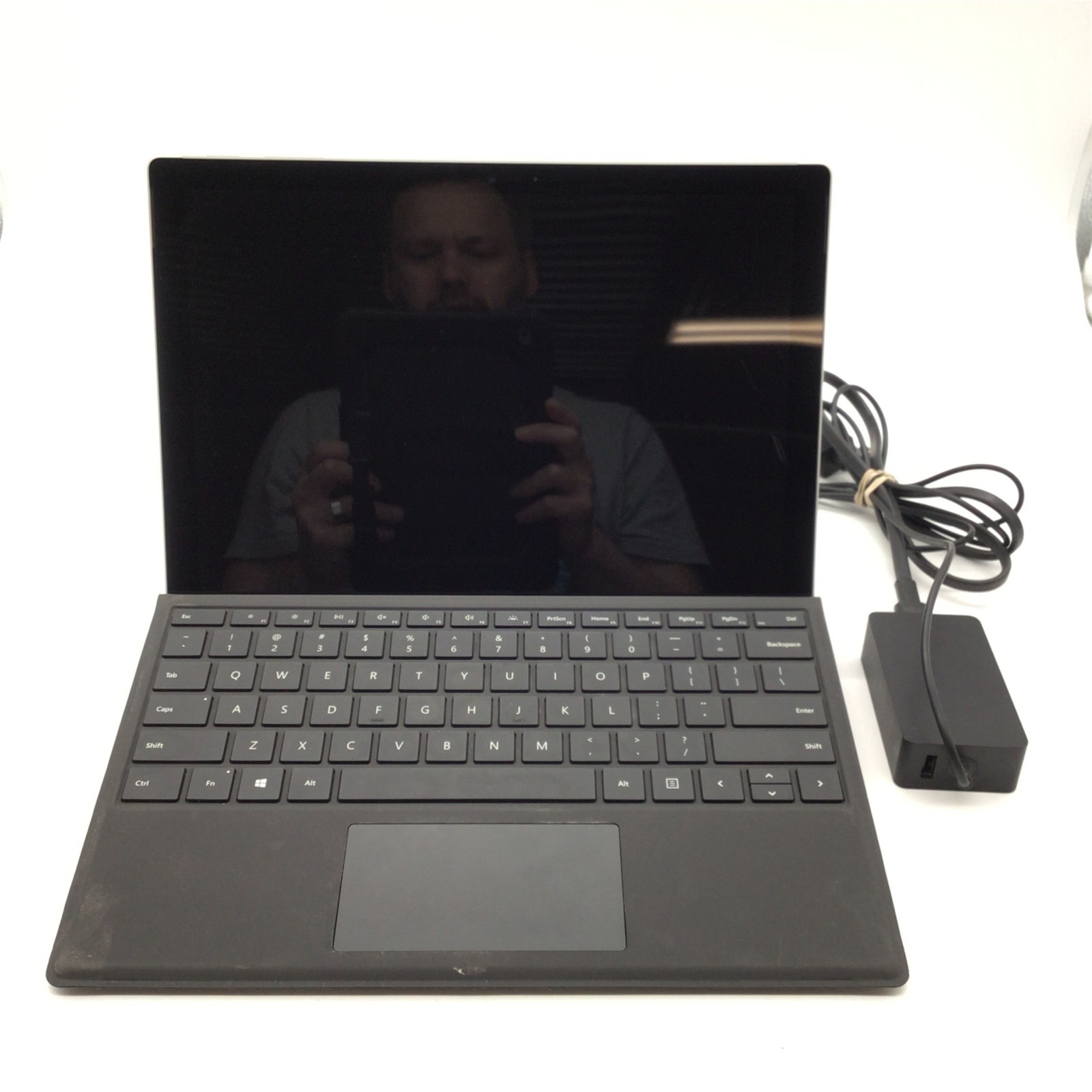 Microsoft Surface Pro 6 1796 i5-8350U 1.70GHz/8GB/128GB NVMe Win 10 *See Desc*