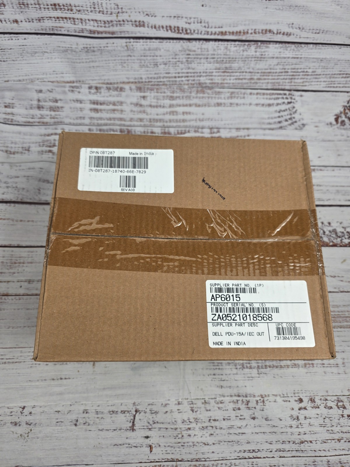 Dell APC 7 Outlet PDU Power Distribution Unit AP6015 Complete Unit With Cables 