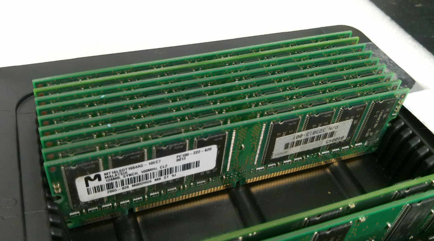 Lot of 8 - Micron (MT16LSDT1664AG-10EC7) 128MB PC100 RAM