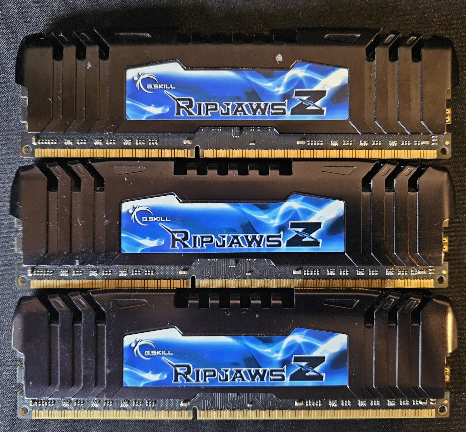 G.Skill Ripjaws Z 24GB (3x8GB) DDR3 2400MHz CL10 MEMORY Kit Samsung F3-19200CL10