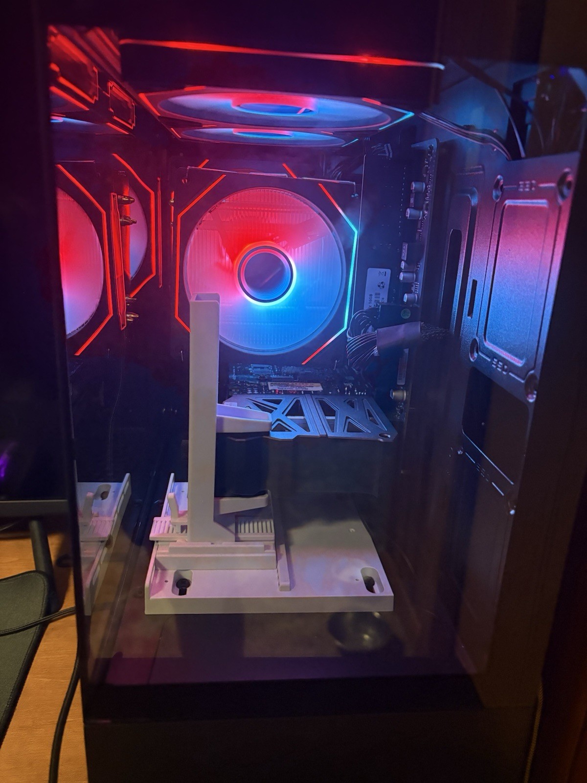 Suevery Gaming PC Desktop Coumputer, AMD Ryzen 5 5500 | RTX 3050