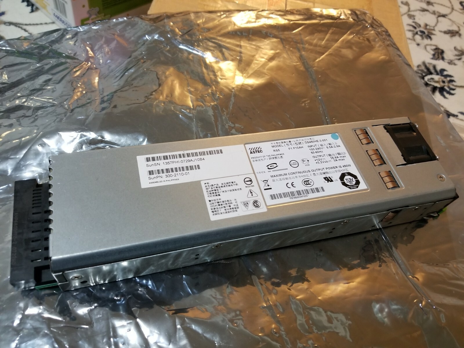 SUN Oracle 300-2110-01 T2000 Server 450W Server Power Supply Astec DS450HE-3-001