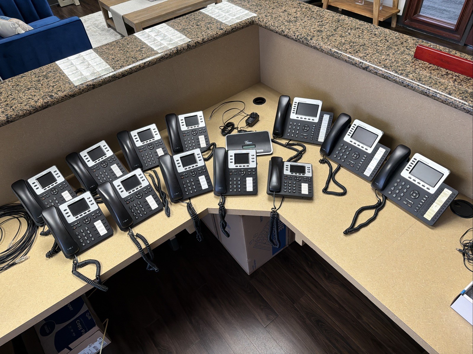 Grandstream GXP2130 And GXP2160 Phone System