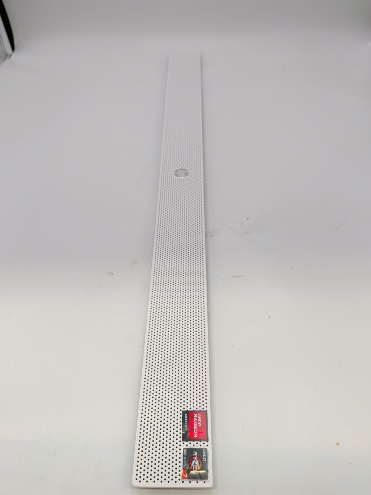 HP Speaker Mesh Grill Trim Cover White - Chin N19 ,  24"
