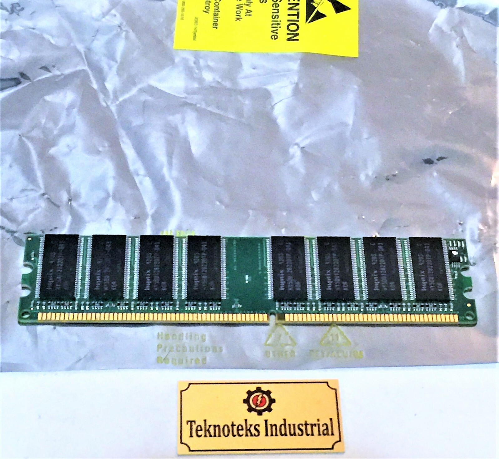  PNY 64TQD /  512MB DDR DIMM.Q  MEMORY CARD