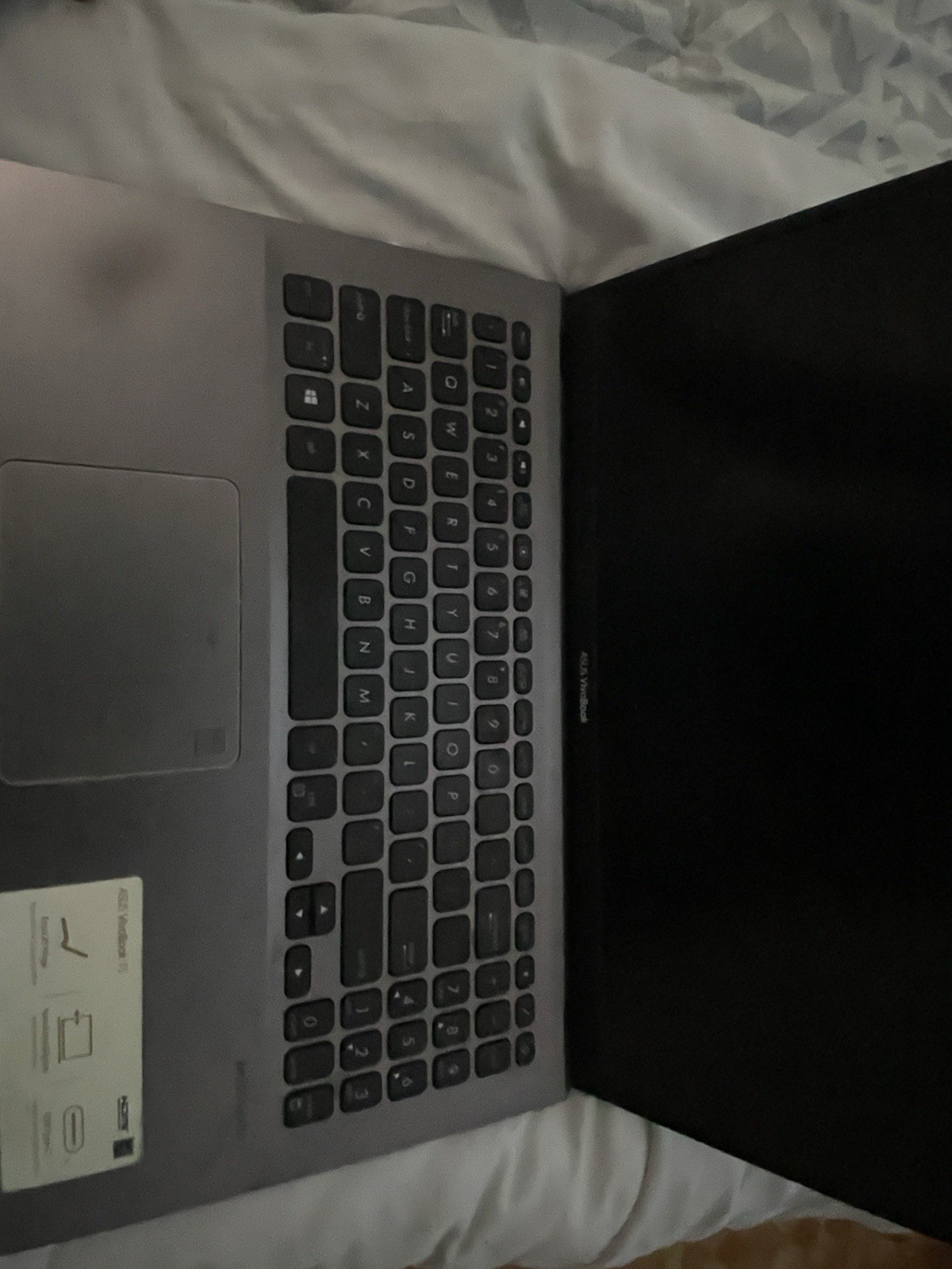 Asus vivobook 15