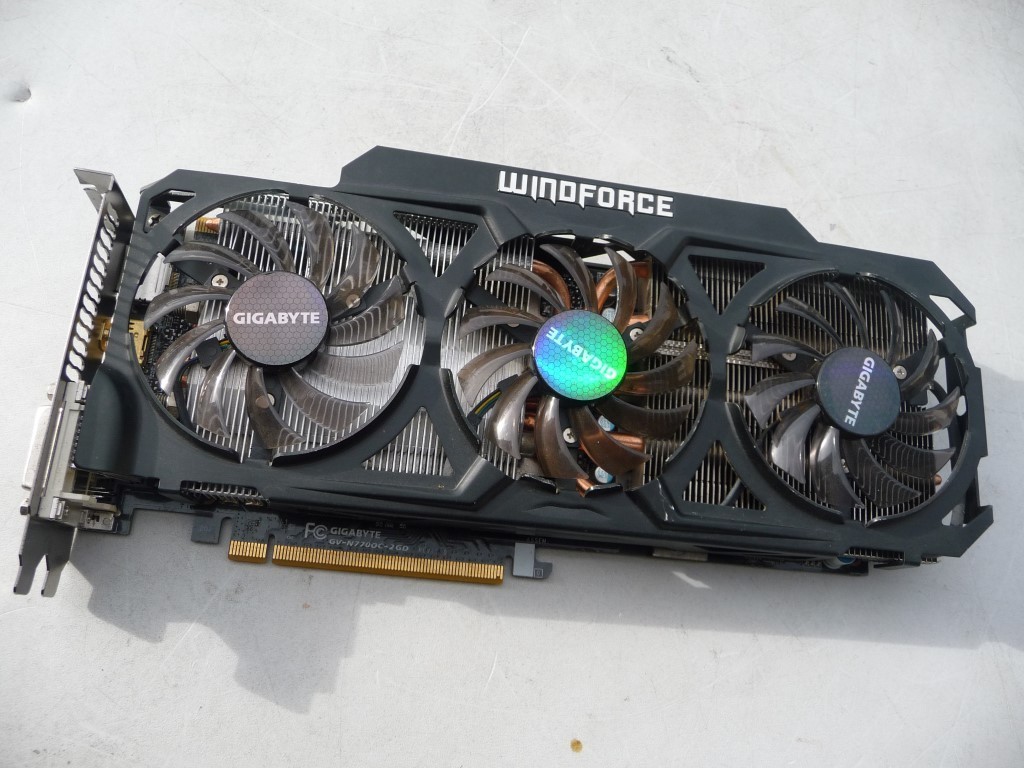 AU SELLER GIGABYTE GV-N770OC-2GD GF GTX770 OC 2GB 256bit GDDR5 GPU  -TESTED.
