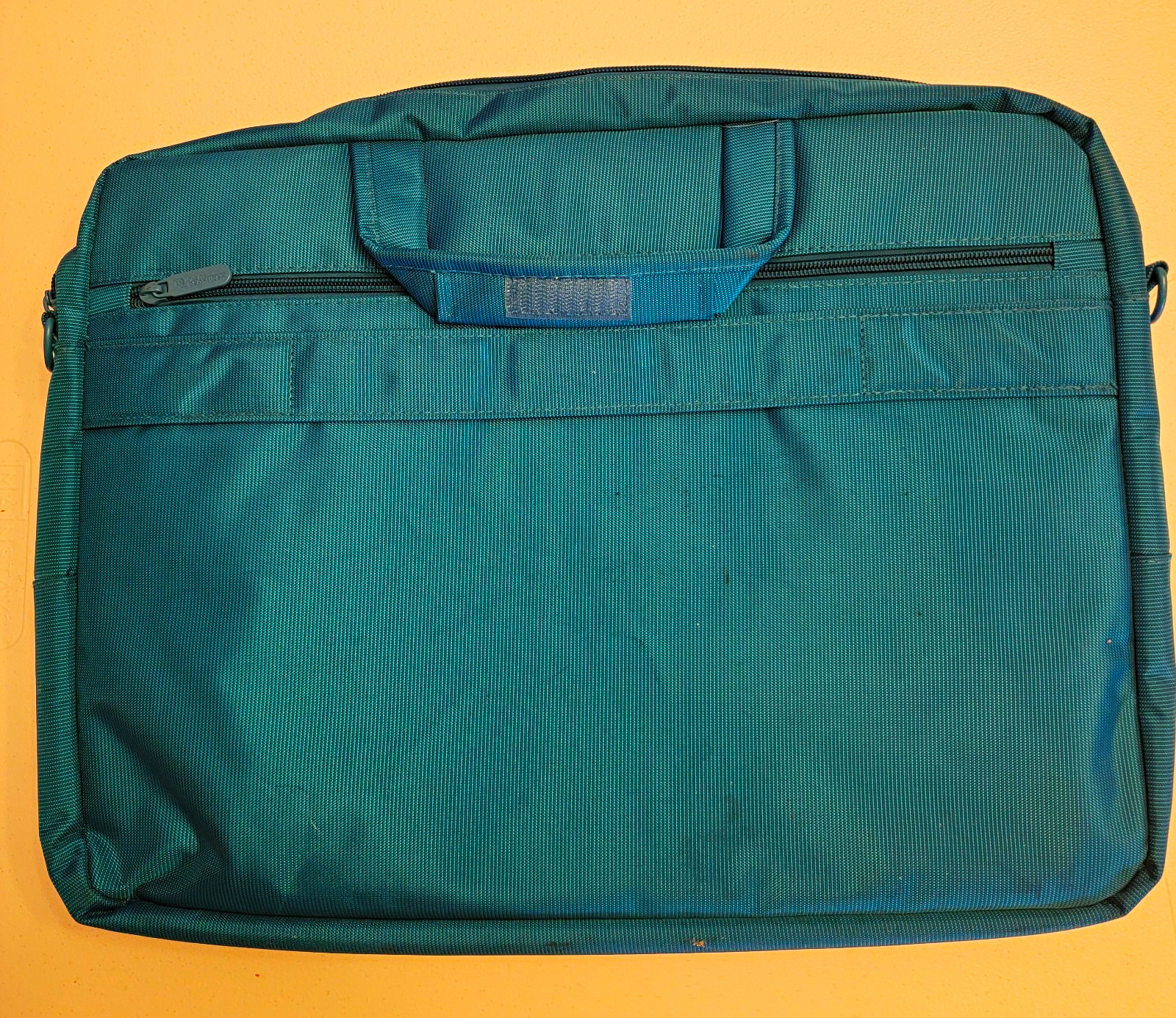 ToteIT Deluxe Digital Treasures Electric Blue Padded Solid Laptop Briefcase Bag
