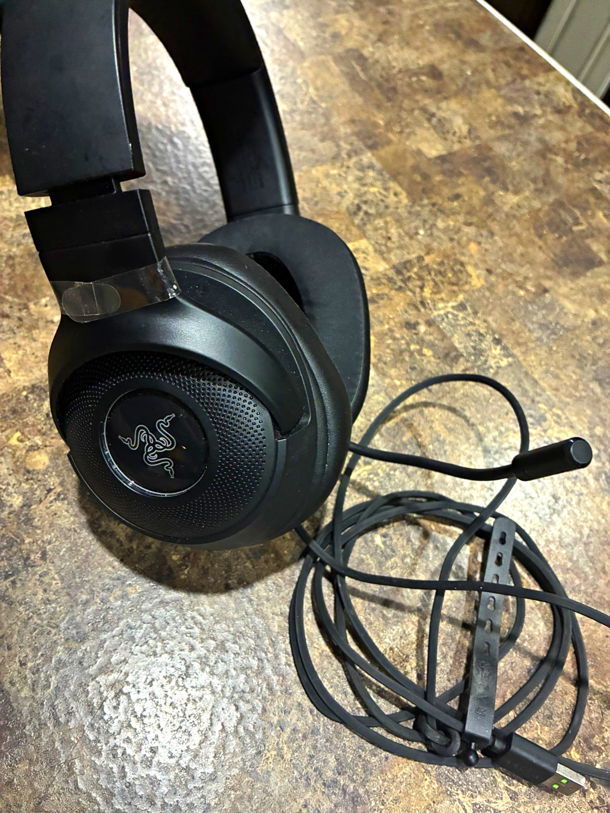 Razer RAZR Black Wired Over-Ear Headset 3.5mm Jack Boom Mic Built-In