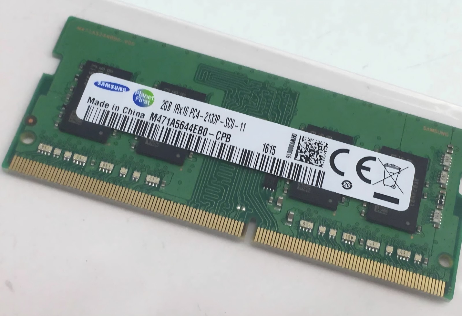 SAMSUNG 2GB DDR4 SoDimm Memory Laptop Ram 2133MHz PC4-2133P M471A5644EB0-CPB
