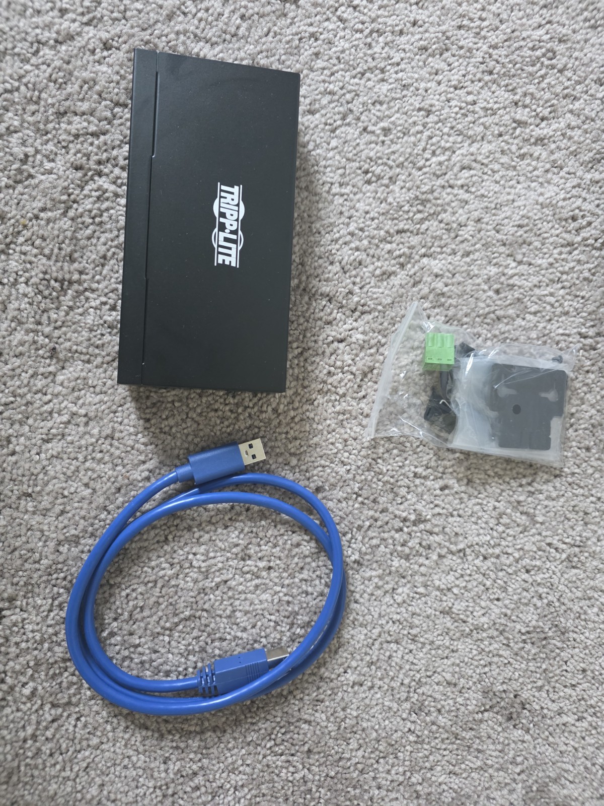 TRIPP.LITE U360-007-IND 7-Port Industrial USB 3.0 SuperSpeed Hub 20KV ESD