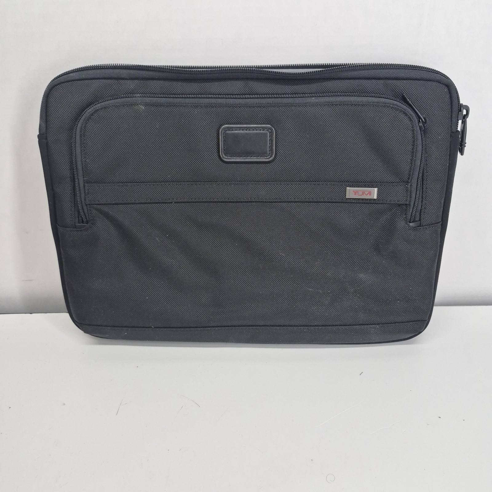 Tumi Black FXT Ballistic Nylon Laptop Sleeve Case Pouch Zip Portfolio 15 x 11
