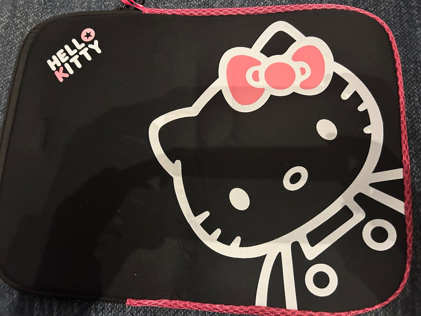 Hello Kitty Laptop Sleeve Case Black/Pink/White Neoprene Laptop Cover Zip NWOT