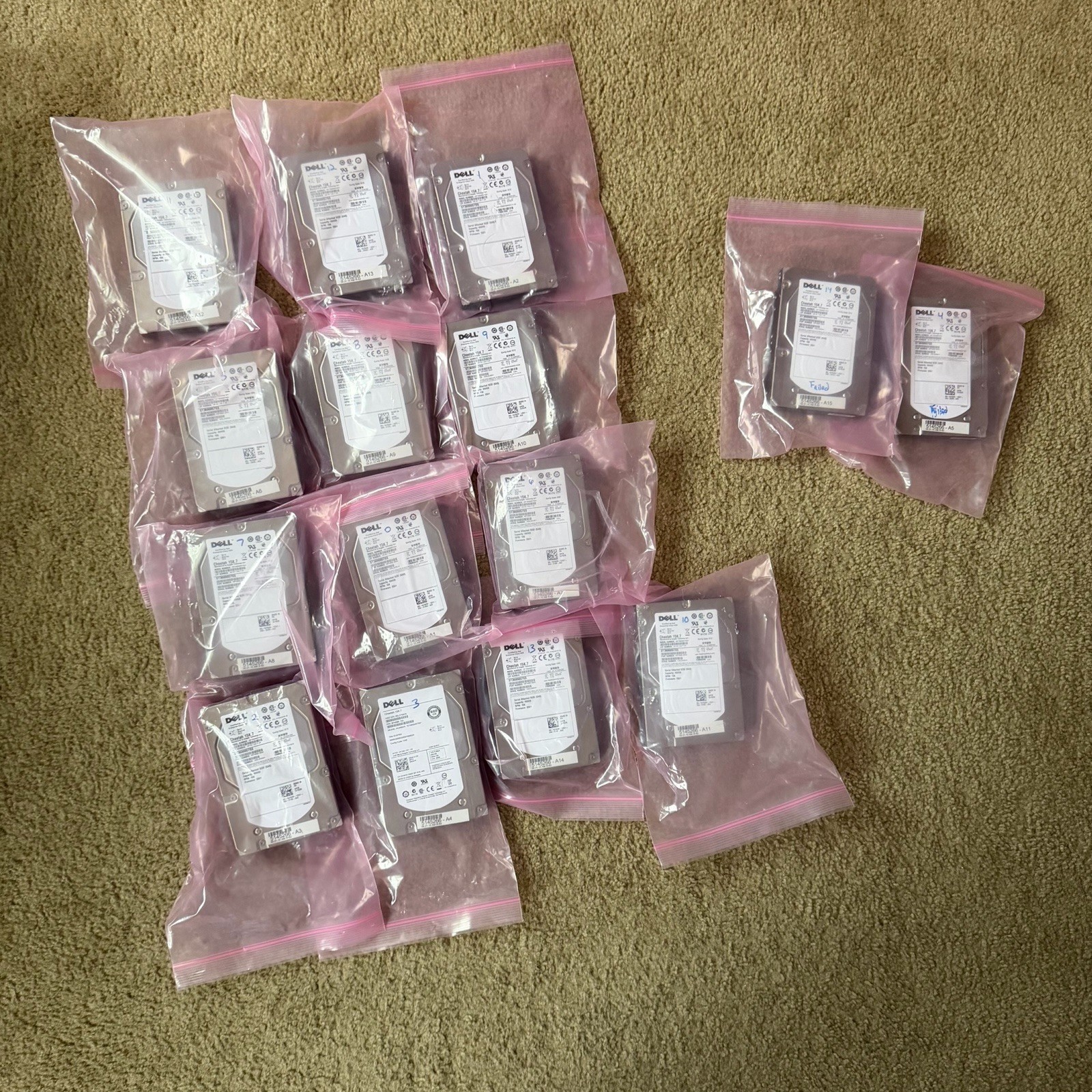 (AS IS) 15x Dell Cheetah 15K .7 600GB 3.5" SAS Hard Drive 0W347K ST3600057SS