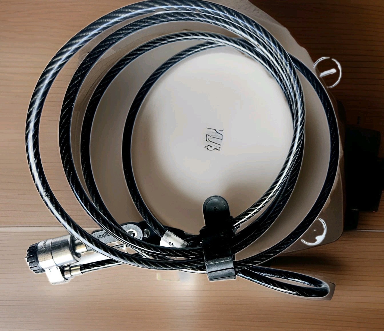 Kensington Lenovo Kensington Microsaver Security Cable Lock (73P2582)