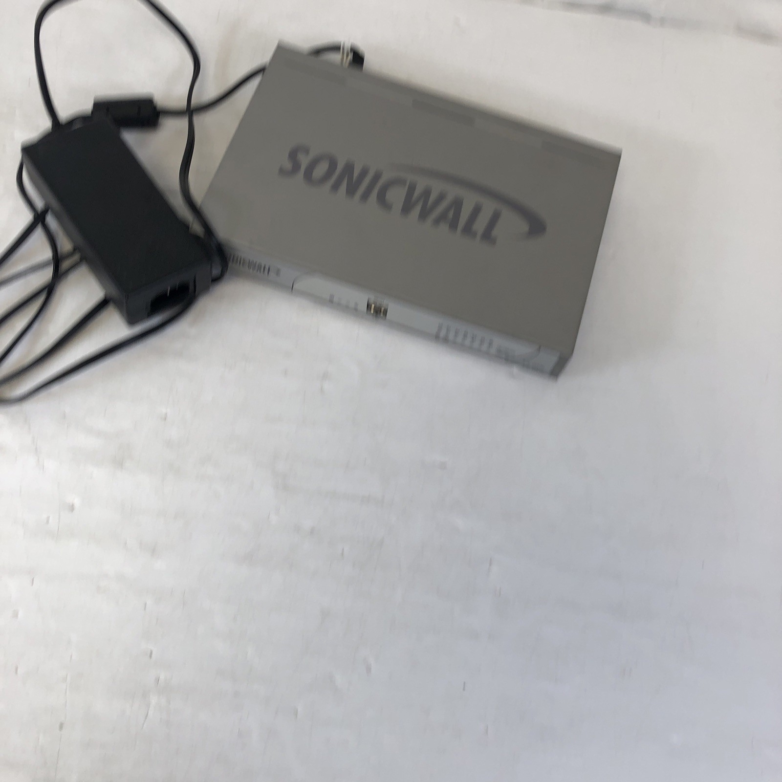 SonicWall NSA 220 Firewall Security Appliance - APL24-08E with power supply