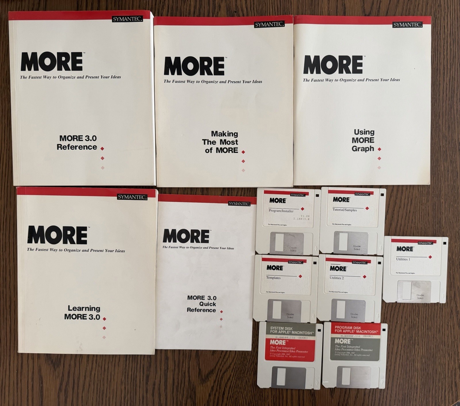 Symantec MORE 3.0 Macintosh Complete 5 Disk Set Manuals Vintage Mac Software