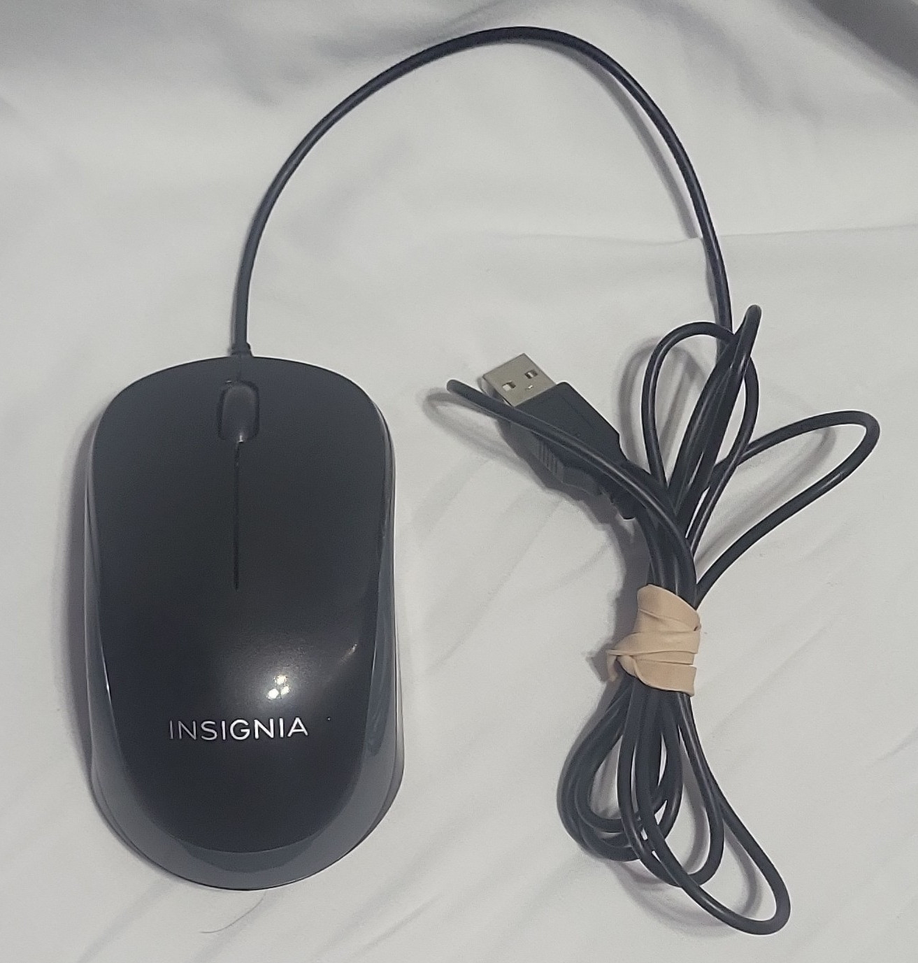 Insignia NS-PNC5001 Wired USB Optical Mouse 1000 DPI 3-Button Black