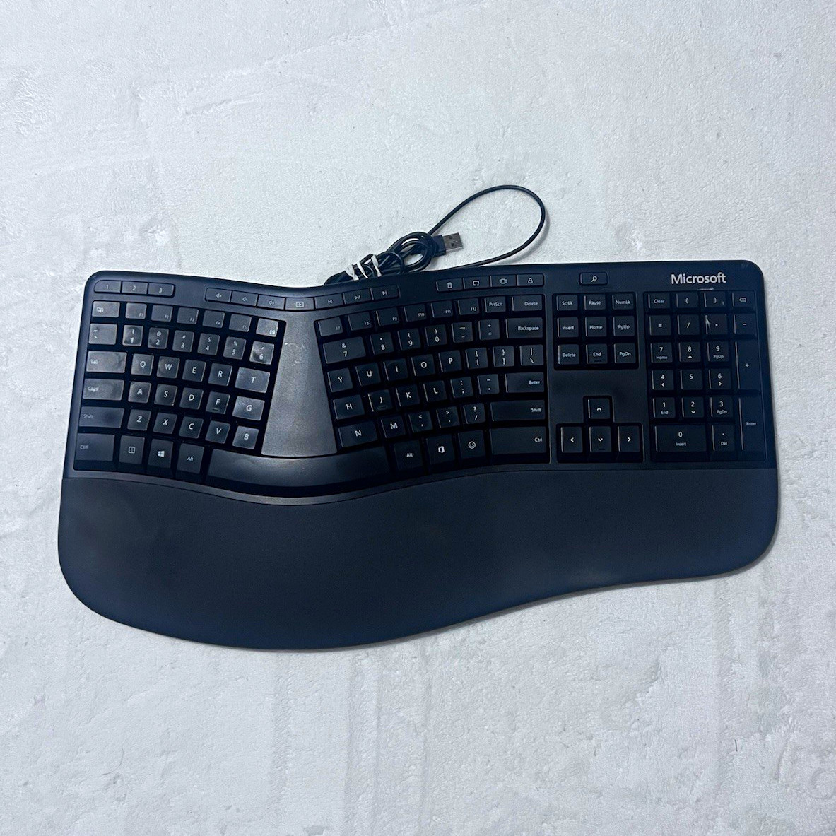 Microsoft Ergonomic 1878 Wired USB Keyboard Black English QWERTY Standard Layout