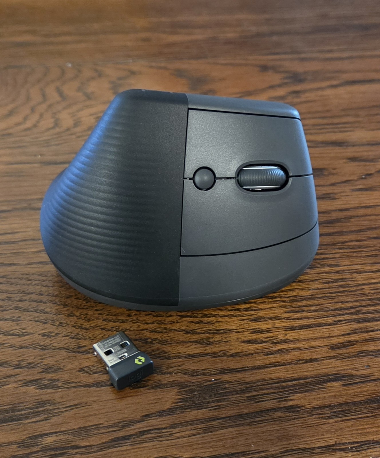 Logitech Lift Vertical Ergonomic Mouse With Logi USB Receiver Graphite Tested 
