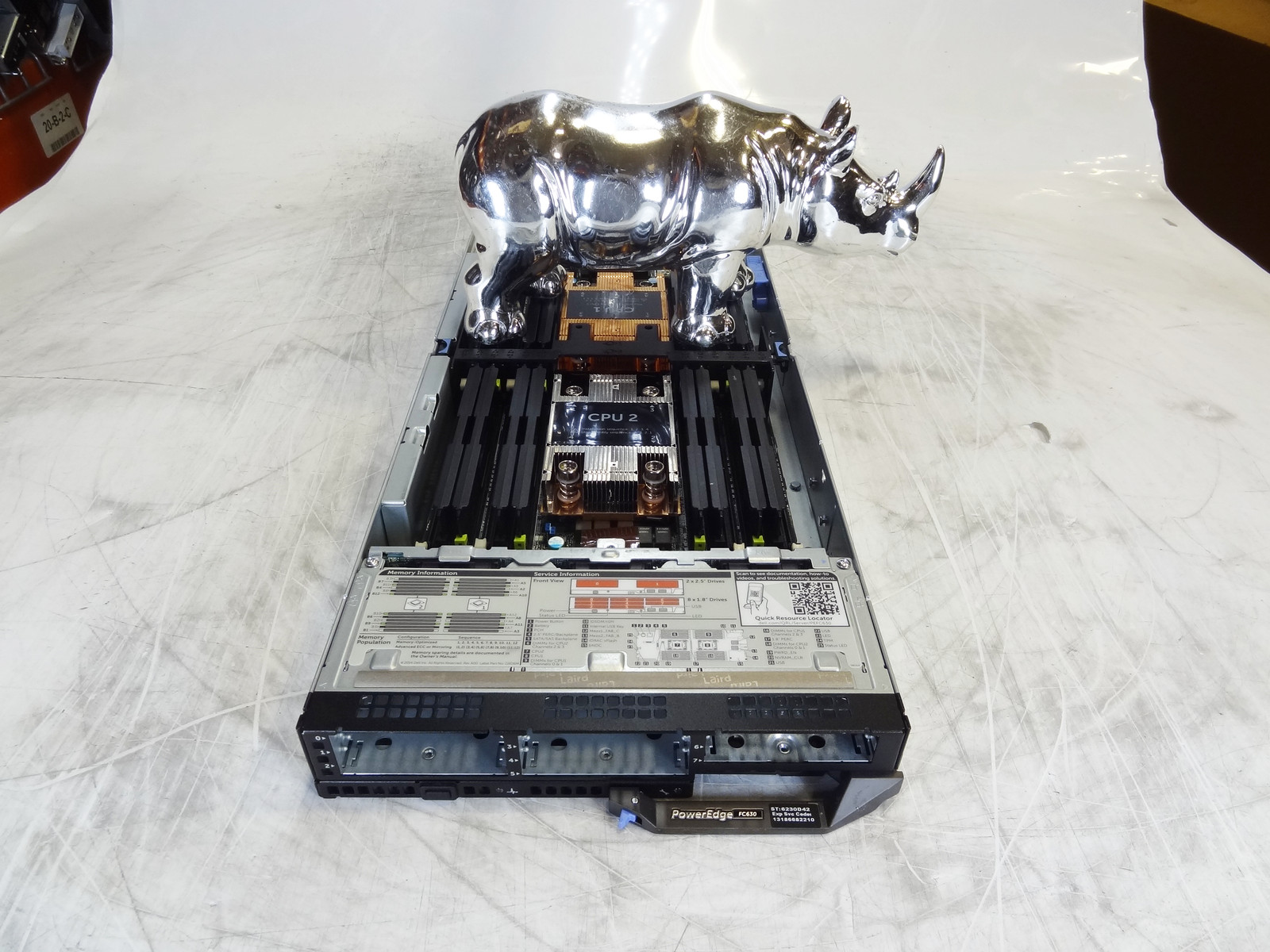 Dell FC630-1.8-8HDD FC630 8x1.8in HDD Backplane Blade Server