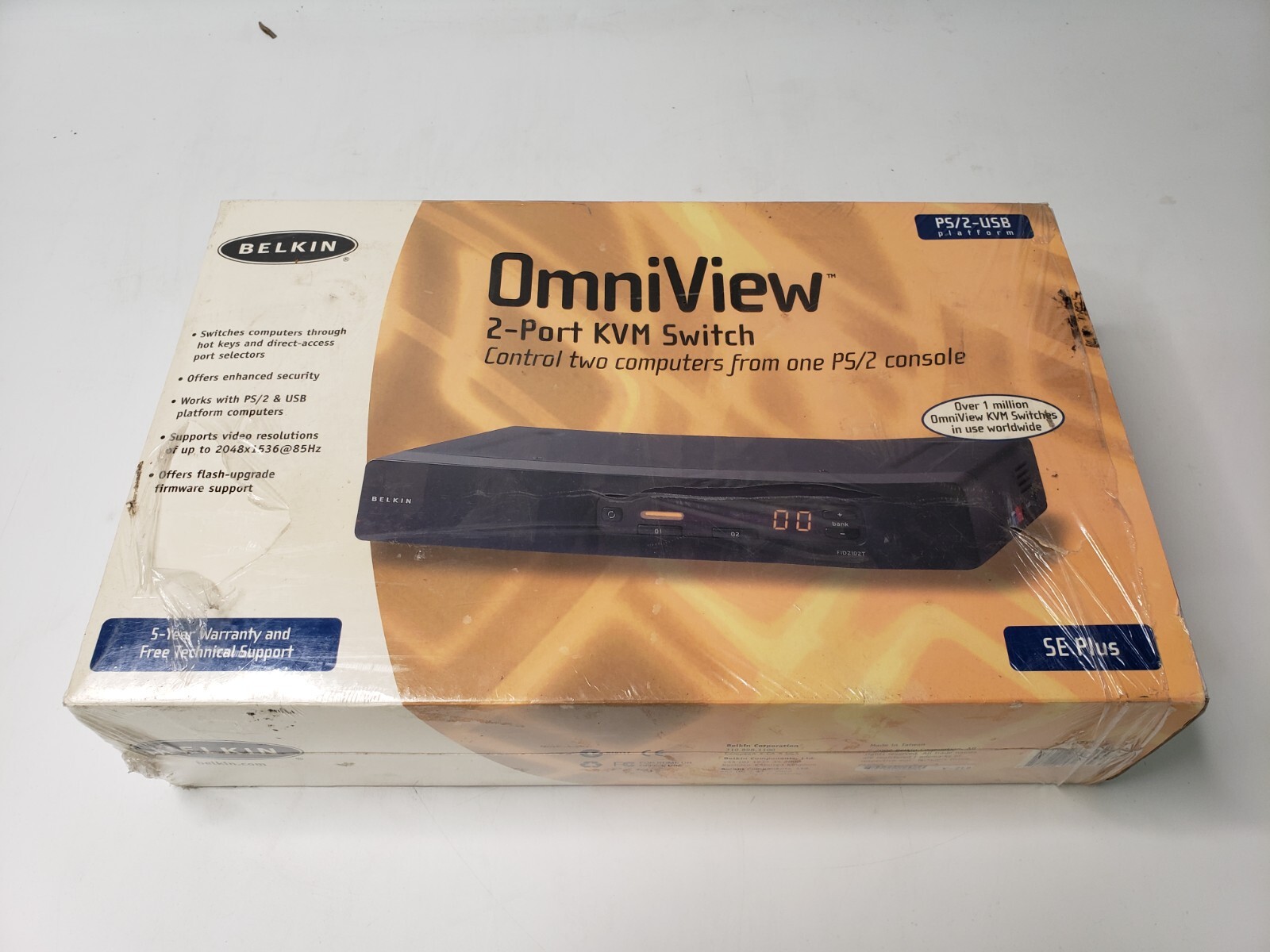 Belkin F1DZ102T Omniview SE plus 2-Port KVM Switch
